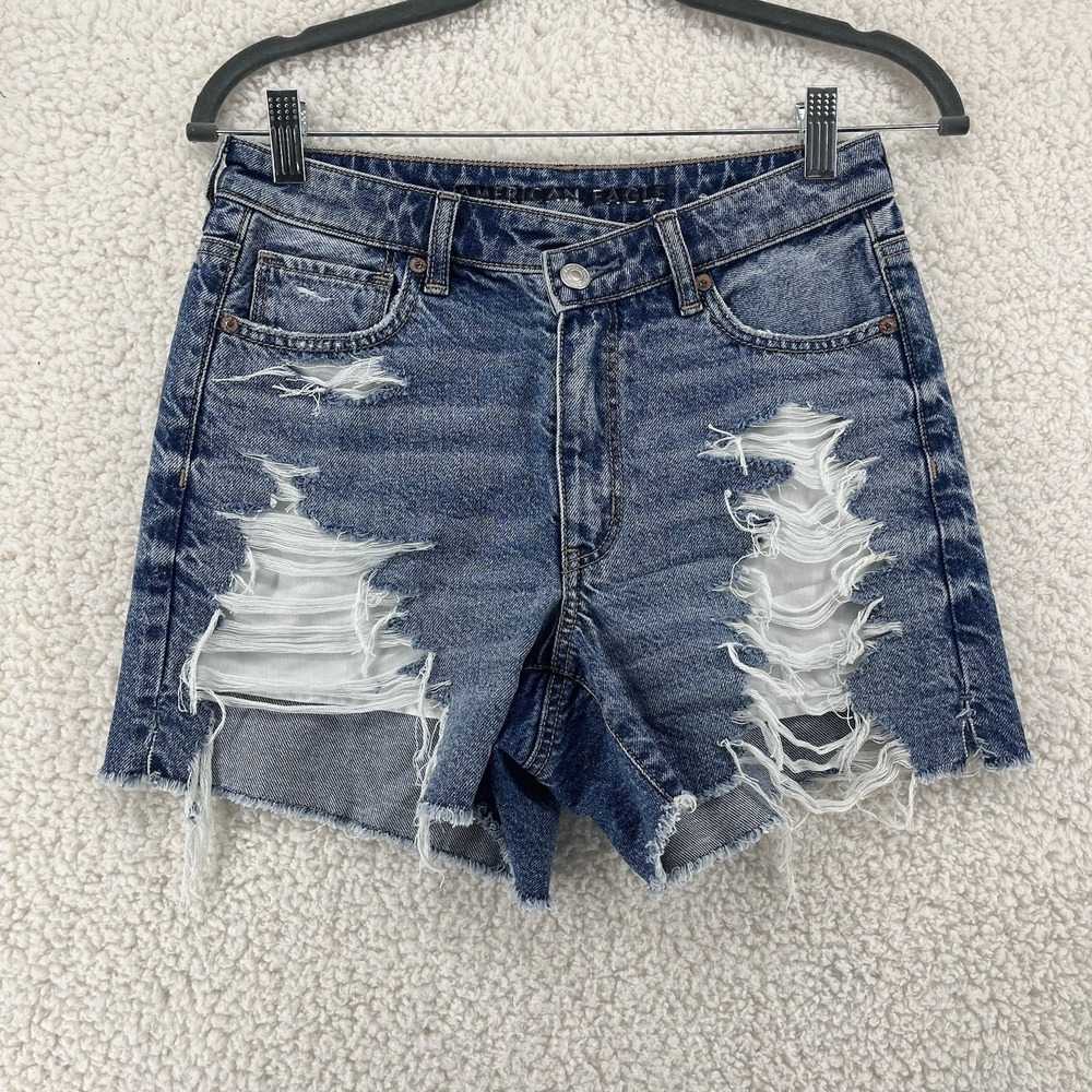 American Eagle Highest Rise‎ Baggy Shorts Women's Size 4 Thrashed Denim Cutoffs